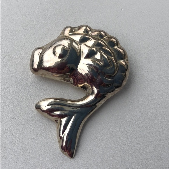 Puffy 80’s Sterling Silver Fish Pin-Pendant - Picture 2 of 8